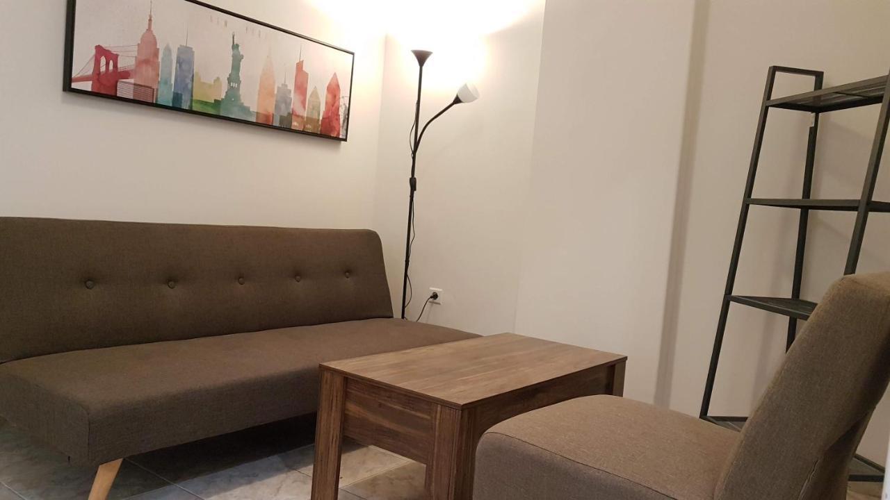 Palette Apartment Chocolate - Athens Center, 6 Bd, 3 Bath Kültér fotó