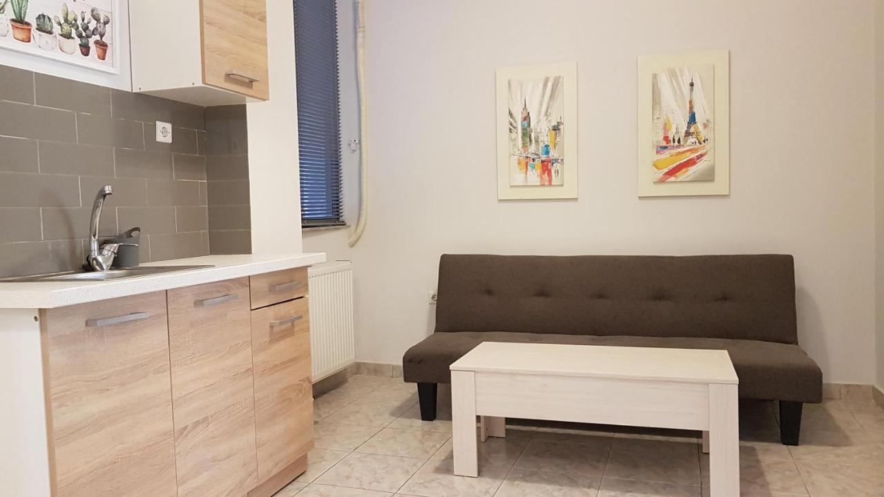 Palette Apartment Chocolate - Athens Center, 6 Bd, 3 Bath Kültér fotó