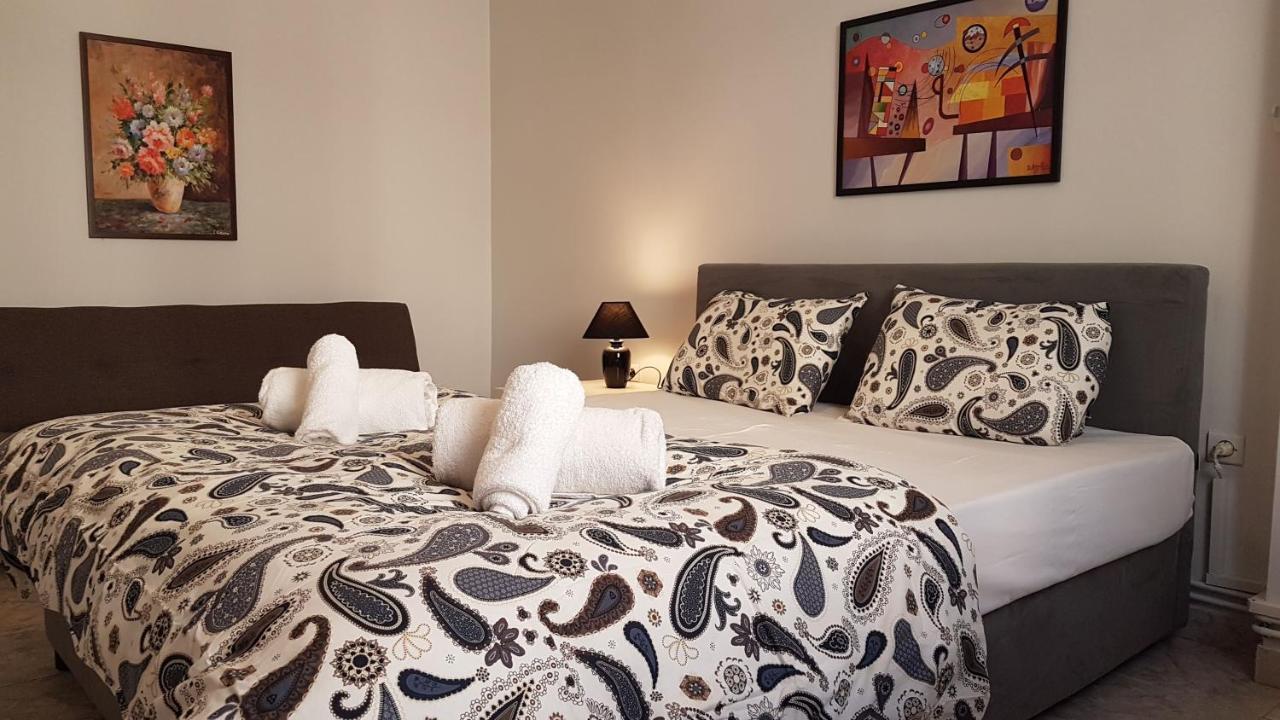 Palette Apartment Chocolate - Athens Center, 6 Bd, 3 Bath Kültér fotó